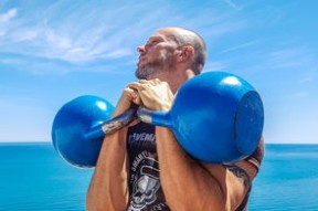 开云体育-詹姆斯和乔丹谁是时代第一人，詹姆斯和乔丹谁是历史第一人