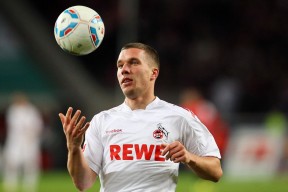 kaiyun官方网站-德甲多支劲旅集合补强，竞争冠军最后冲刺，德甲多特蒙德最新消息